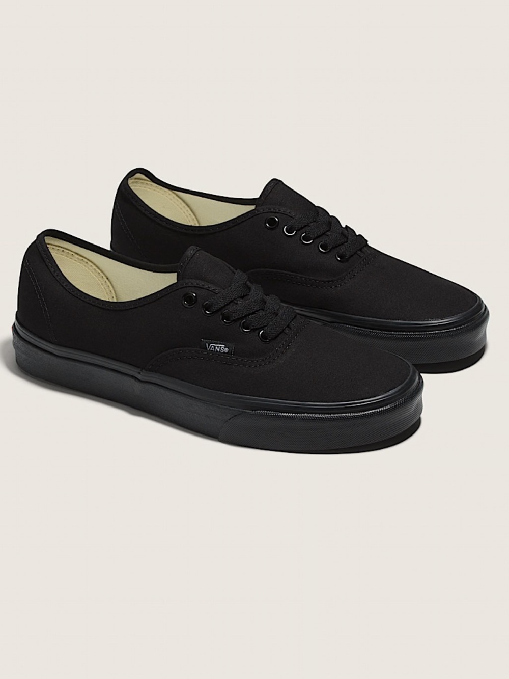 Vans Blackout Canvas Low-Top Lace-Up Sneakers Lifestyle Classic Icon Women’s 6.5